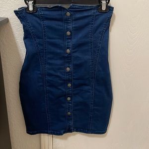 Long pencil/pleated denim skirt